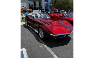 Chevrolet-Corvette-1969-Candy-Apple-Red-Black-14