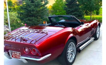 Chevrolet-Corvette-1969-Candy-Apple-Red-Black-18