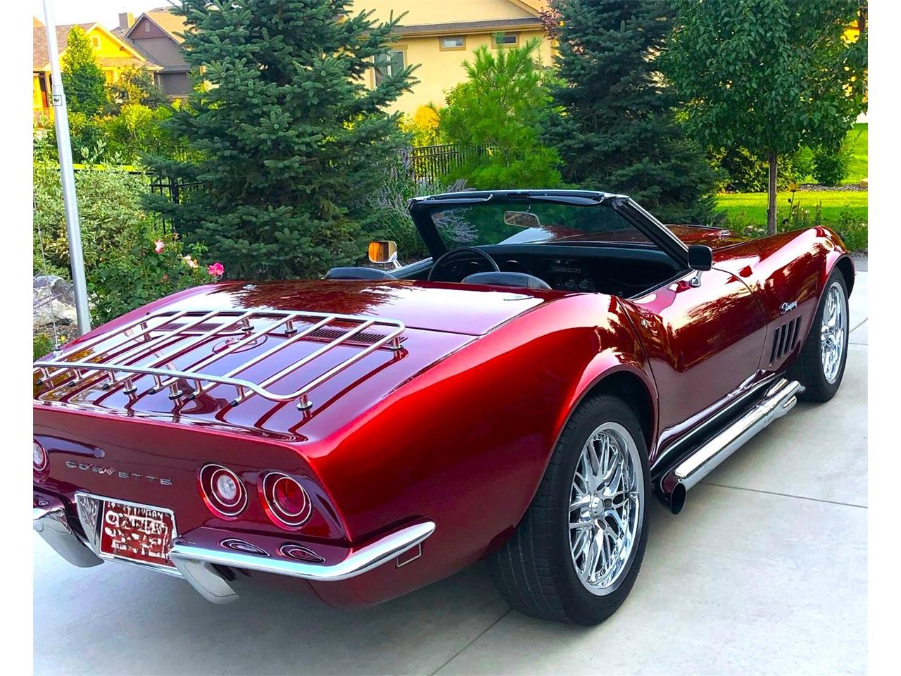 Chevrolet-Corvette-1969-Candy-Apple-Red-Black-18