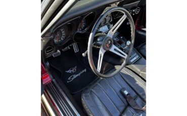 Chevrolet-Corvette-1969-Candy-Apple-Red-Black-19