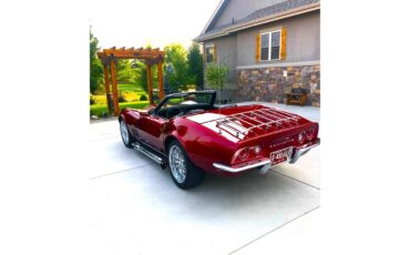 Chevrolet-Corvette-1969-Candy-Apple-Red-Black-42