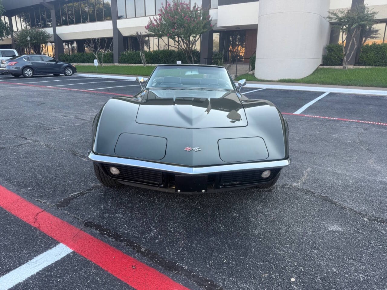 Chevrolet-Corvette-1969-Convertible-1