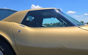 Chevrolet-Corvette-1969-Convertible-14