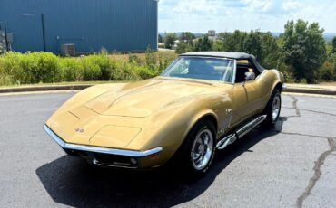 Chevrolet-Corvette-1969-Convertible-2