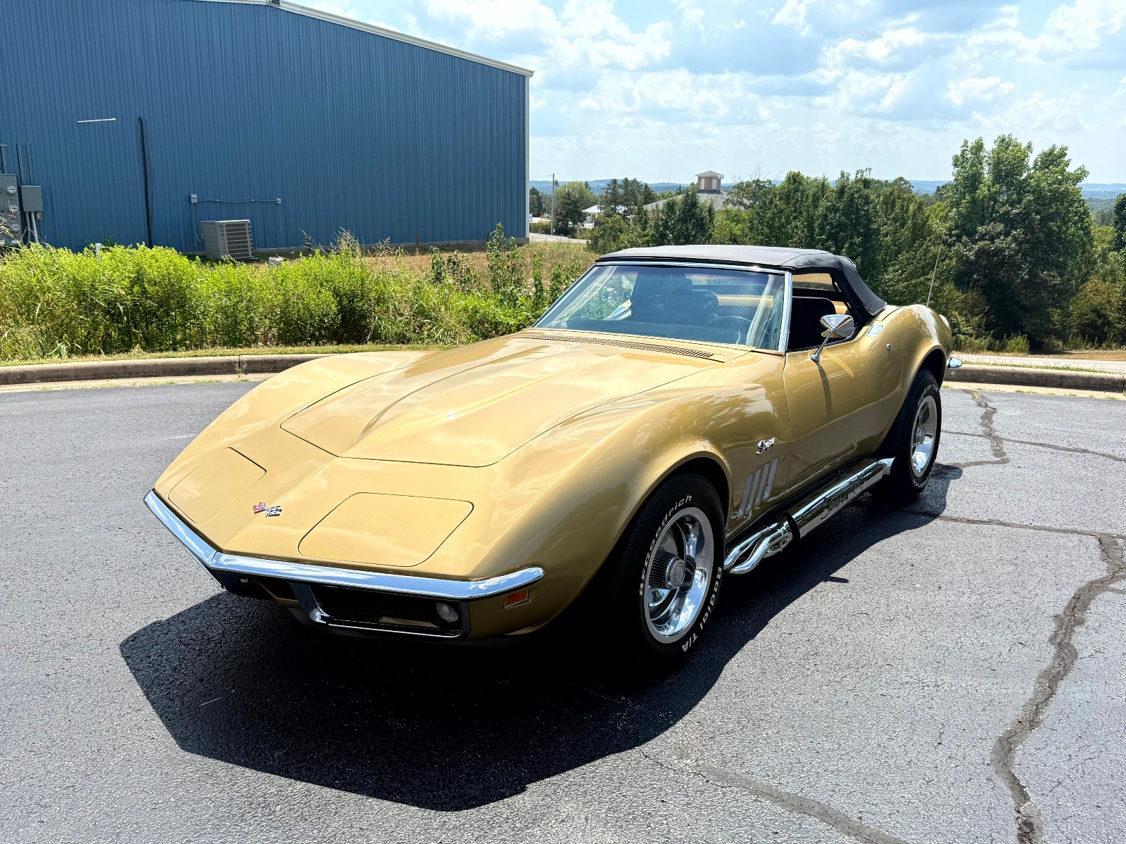 Chevrolet-Corvette-1969-Convertible-2
