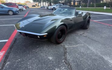 Chevrolet-Corvette-1969-Convertible-2