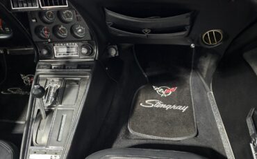 Chevrolet-Corvette-1969-Convertible-25