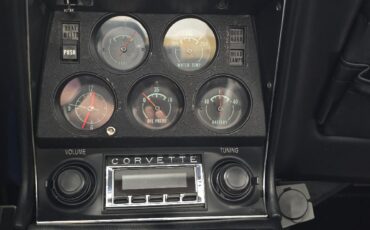 Chevrolet-Corvette-1969-Convertible-26