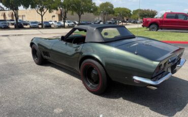 Chevrolet-Corvette-1969-Convertible-26