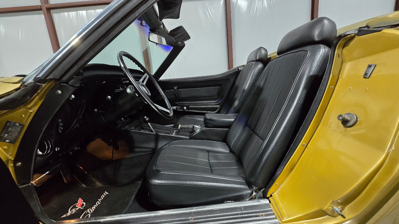 Chevrolet-Corvette-1969-Convertible-36