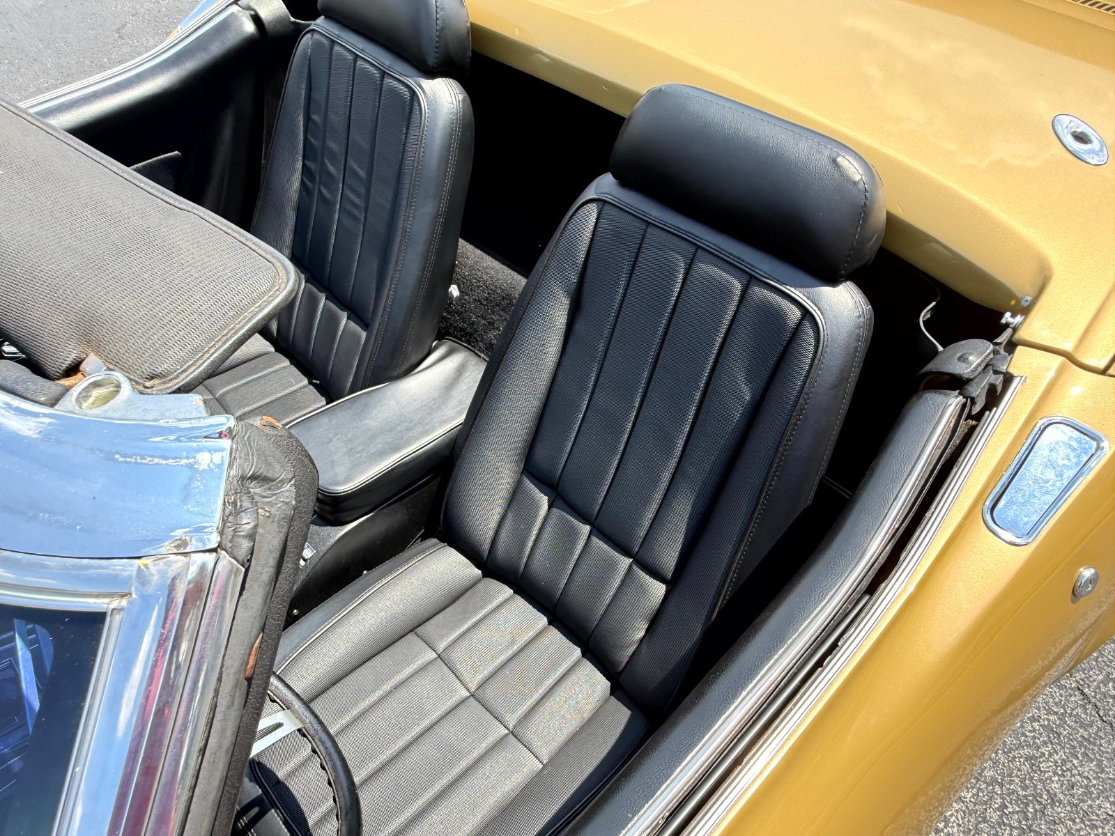 Chevrolet-Corvette-1969-Convertible-39