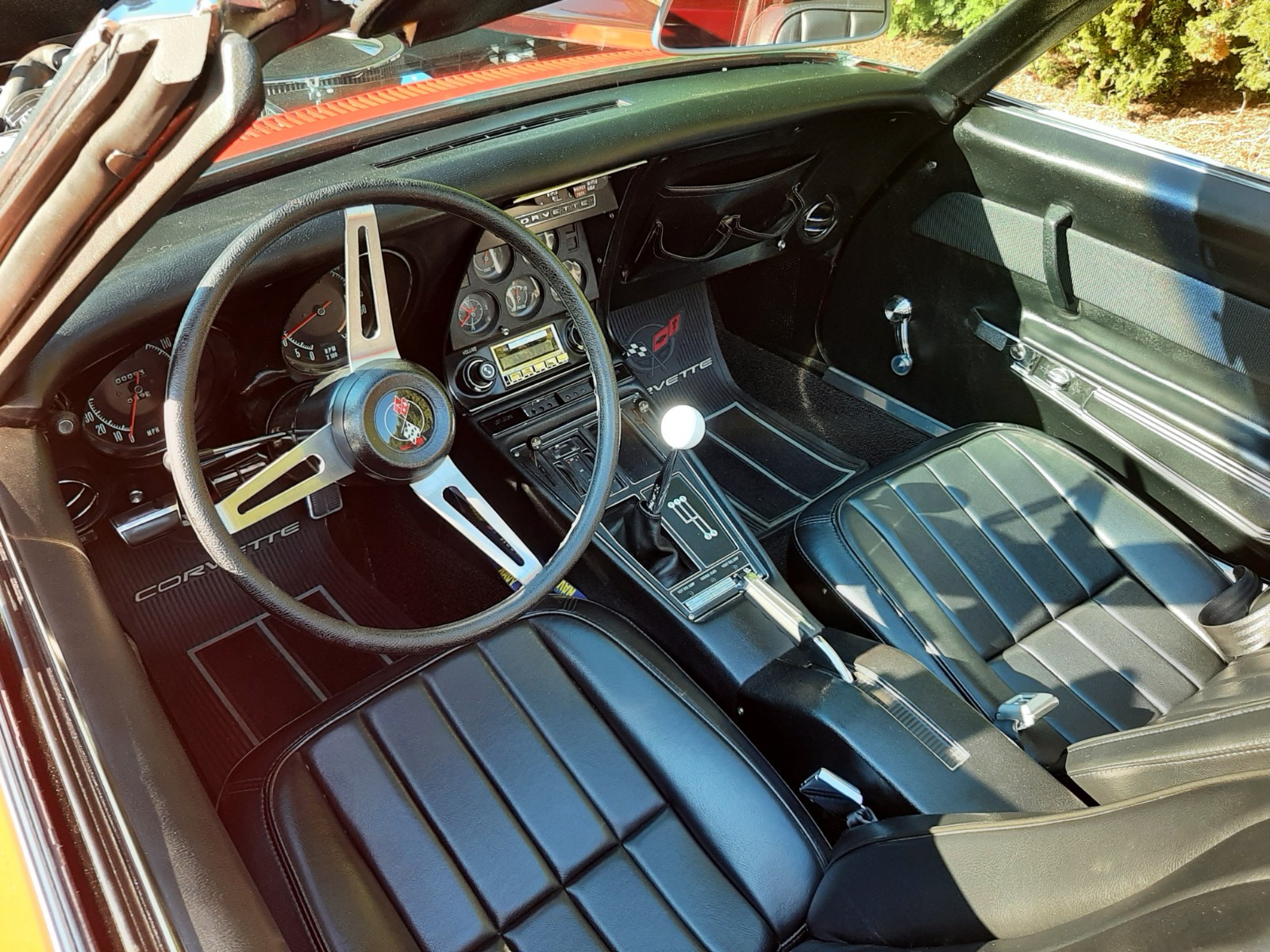 Chevrolet-Corvette-1969-Convertible-6