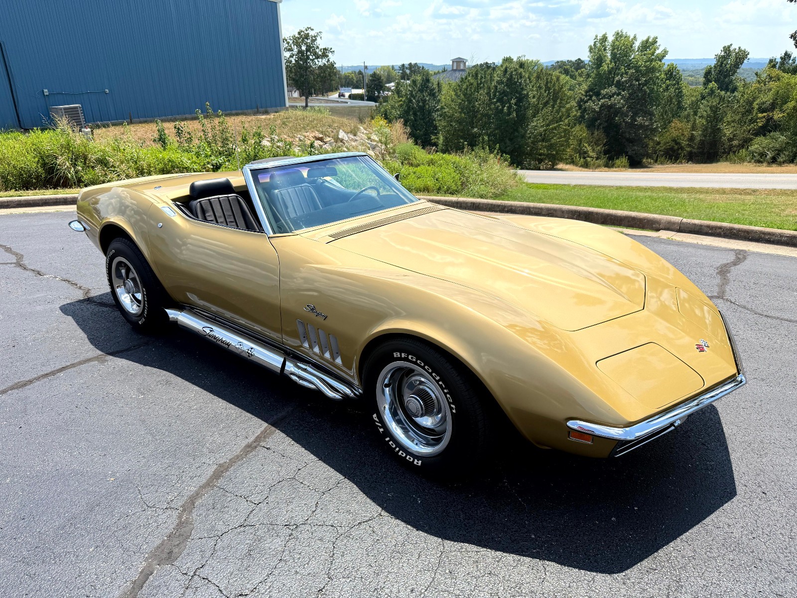 Chevrolet-Corvette-1969-Convertible-6