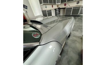 Chevrolet-Corvette-1969-Cortez-Silver-Red-Leather-16