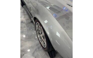 Chevrolet-Corvette-1969-Cortez-Silver-Red-Leather-48