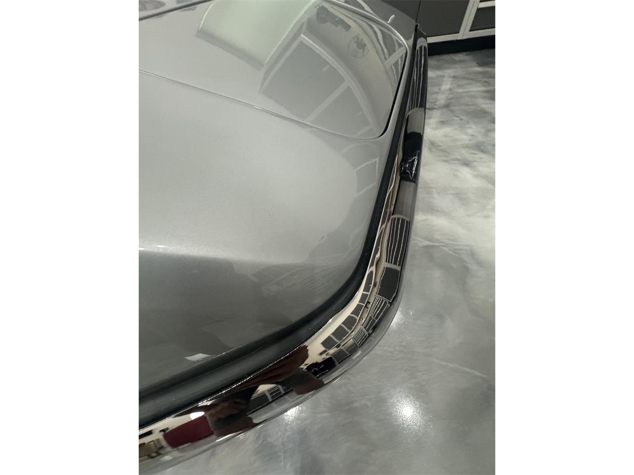 Chevrolet-Corvette-1969-Cortez-Silver-Red-Leather-78