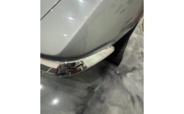 Chevrolet-Corvette-1969-Cortez-Silver-Red-Leather-82