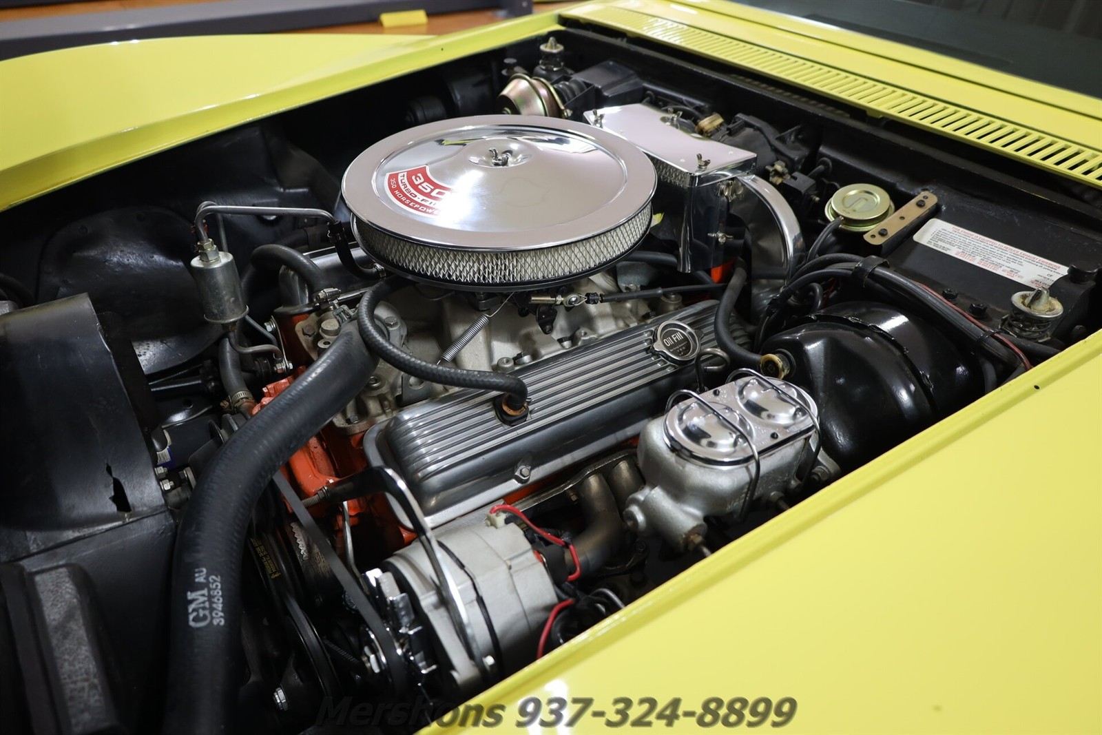Chevrolet-Corvette-1969-Coupe-2
