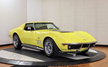 Chevrolet-Corvette-1969-Coupe-6