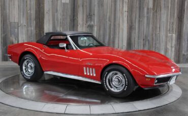 Chevrolet-Corvette-1969-RESTORED-11
