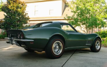 Chevrolet-Corvette-1969-Rally-Green-Green-10
