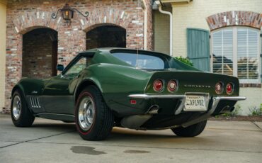Chevrolet-Corvette-1969-Rally-Green-Green-11
