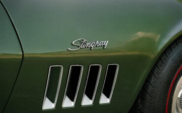 Chevrolet-Corvette-1969-Rally-Green-Green-20