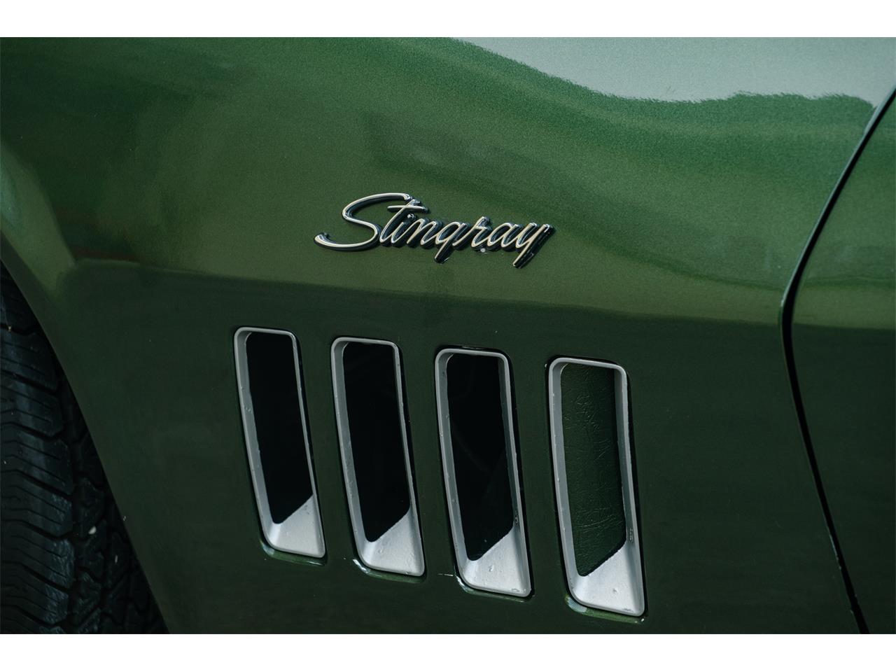 Chevrolet-Corvette-1969-Rally-Green-Green-31