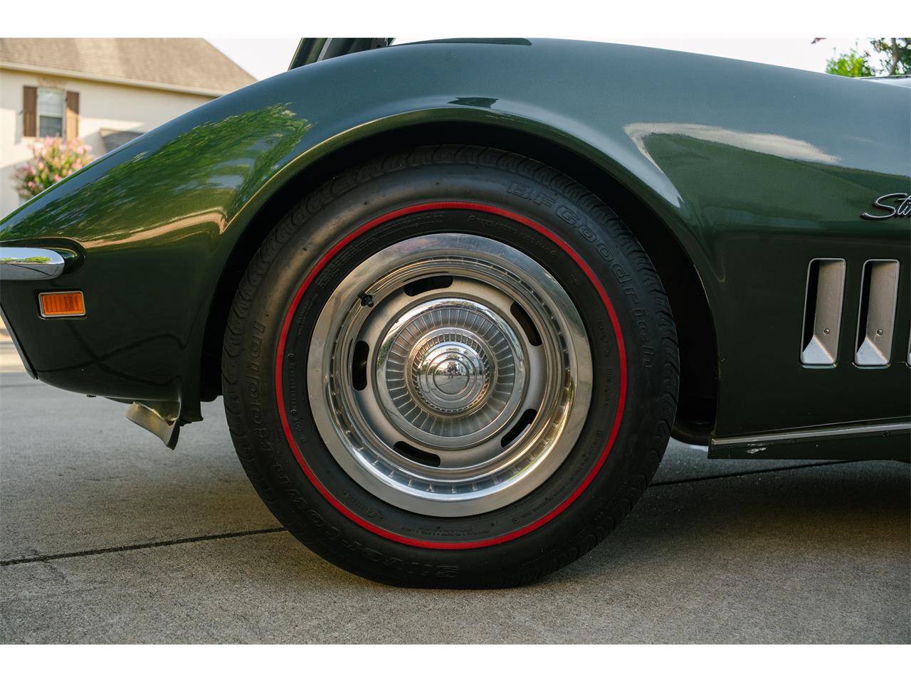 Chevrolet-Corvette-1969-Rally-Green-Green-43