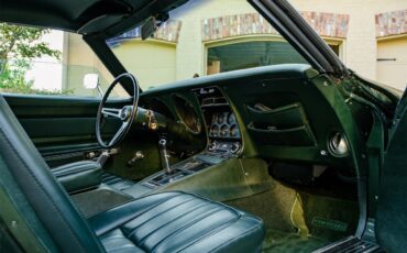 Chevrolet-Corvette-1969-Rally-Green-Green-54