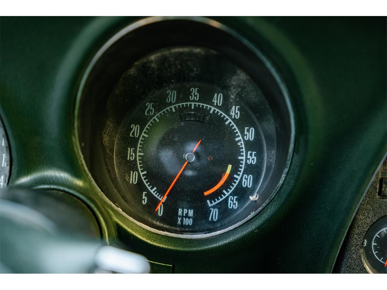 Chevrolet-Corvette-1969-Rally-Green-Green-77