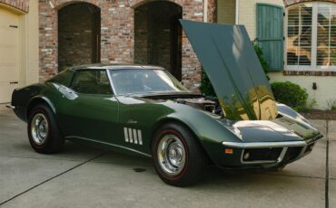 Chevrolet-Corvette-1969-Rally-Green-Green-9