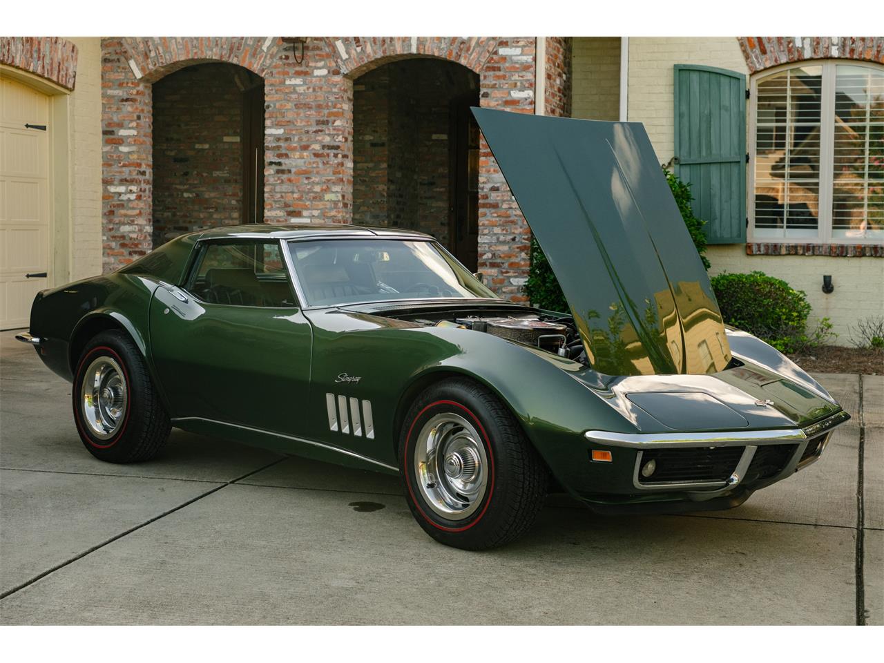 Chevrolet-Corvette-1969-Rally-Green-Green-9