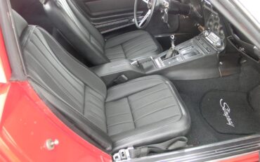 Chevrolet-Corvette-1969-Red-Black-10