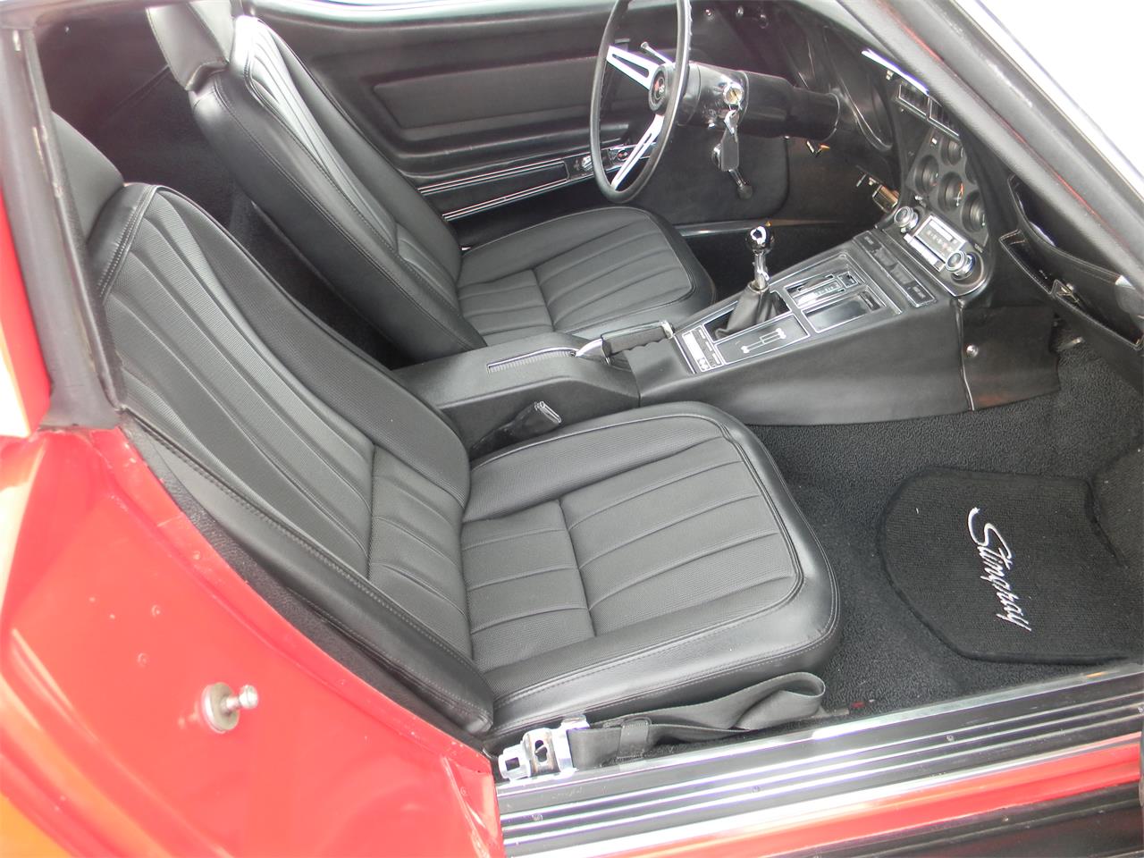 Chevrolet-Corvette-1969-Red-Black-10
