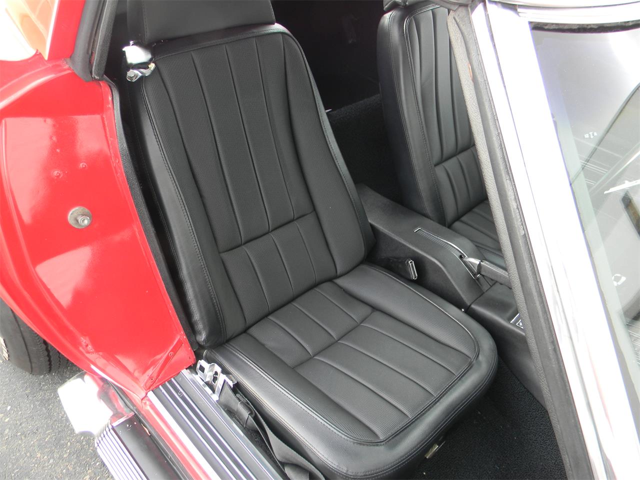 Chevrolet-Corvette-1969-Red-Black-22