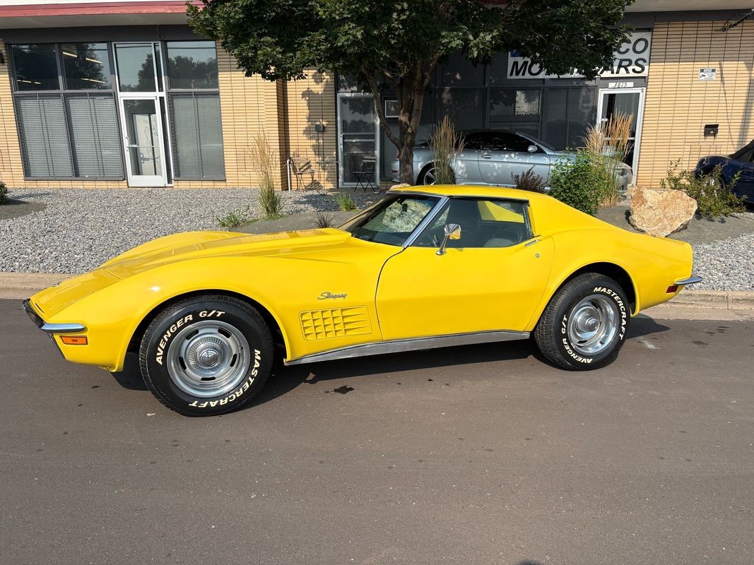 Chevrolet-Corvette-1970-11