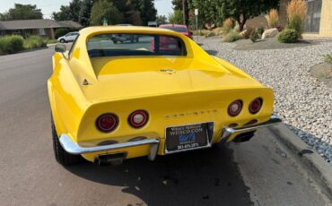 Chevrolet-Corvette-1970-17