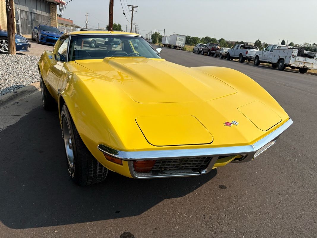 Chevrolet-Corvette-1970-22
