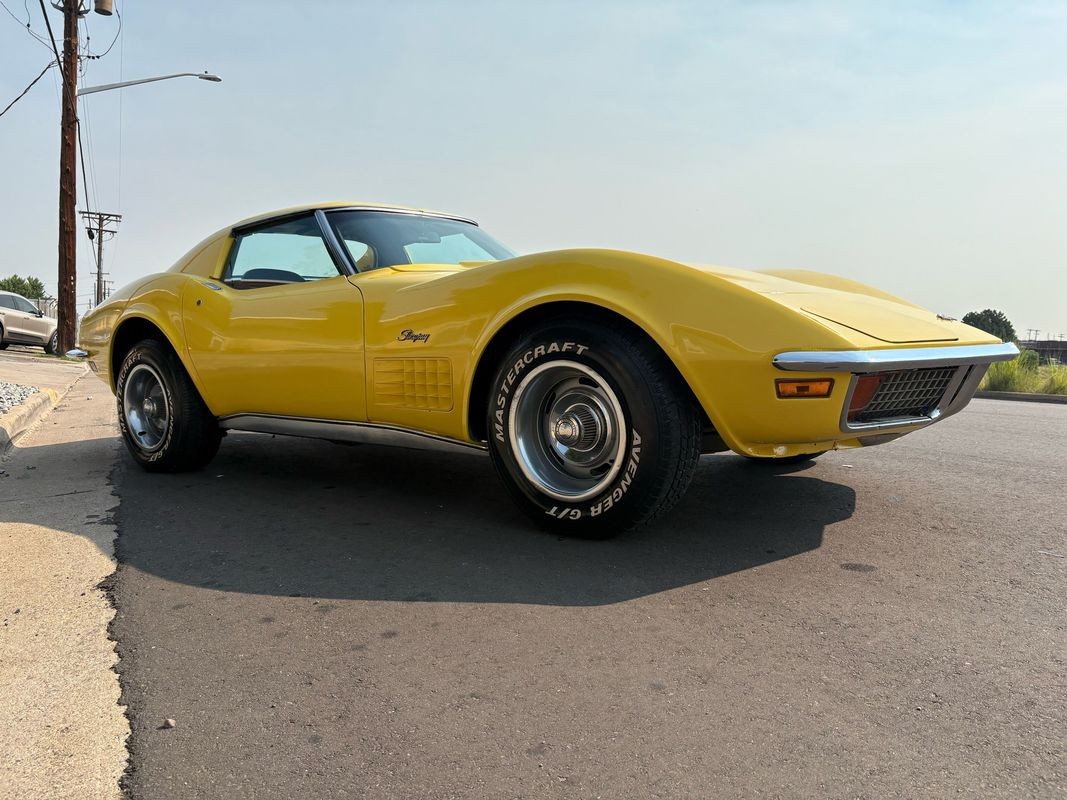 Chevrolet-Corvette-1970-27