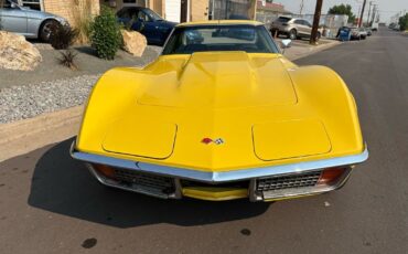 Chevrolet-Corvette-1970-30