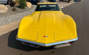 Chevrolet-Corvette-1970-33