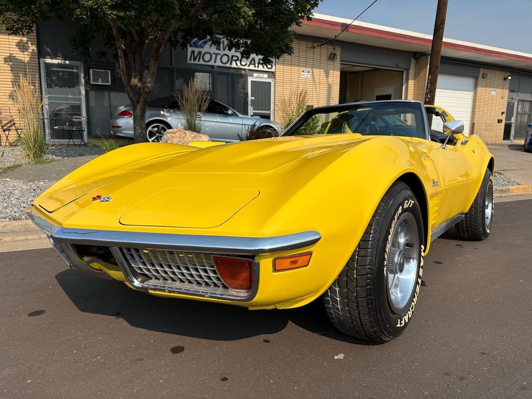 Chevrolet-Corvette-1970-35