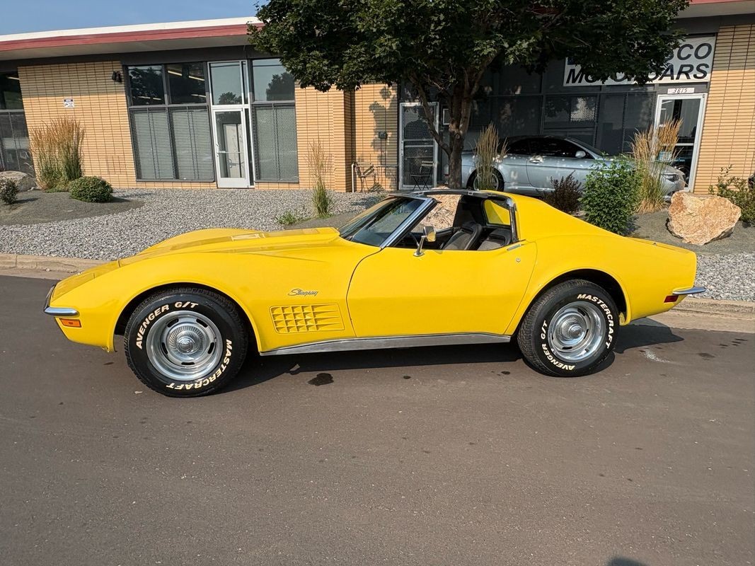 Chevrolet-Corvette-1970-37