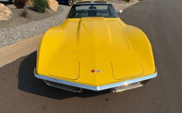 Chevrolet-Corvette-1970-6