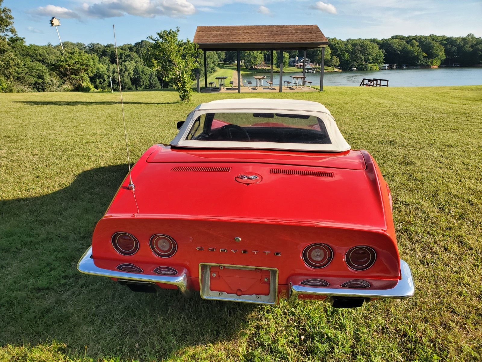 Chevrolet-Corvette-1970-Convertible-12