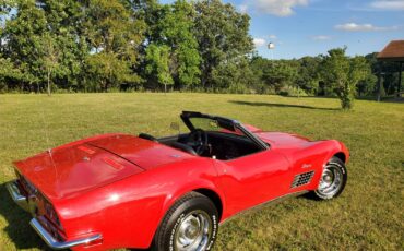 Chevrolet-Corvette-1970-Convertible-2