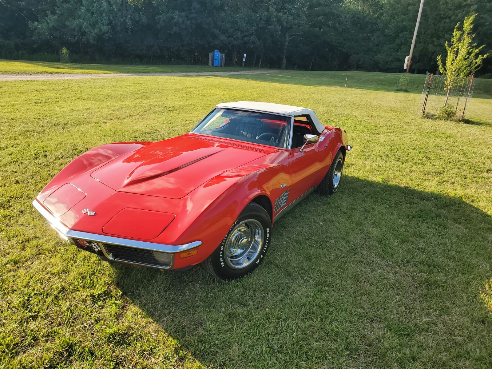 Chevrolet-Corvette-1970-Convertible-4