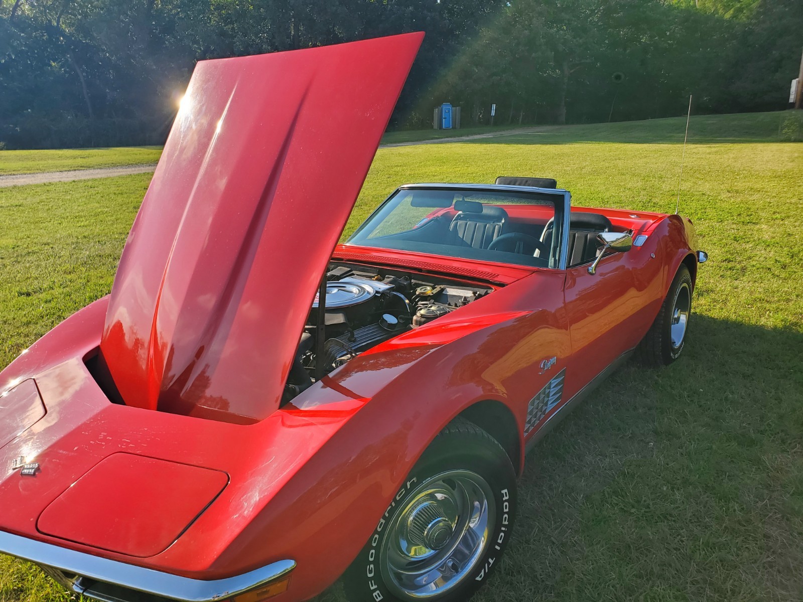 Chevrolet-Corvette-1970-Convertible-9