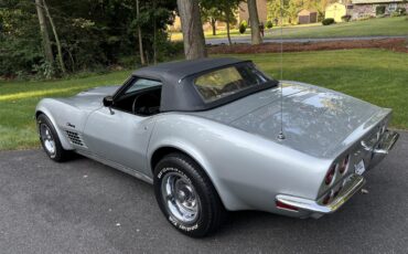Chevrolet-Corvette-1970-Cortez-Silver-Black-1